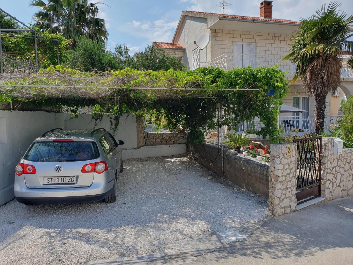 Apartment Zvjezdana Трогир Экстерьер фото