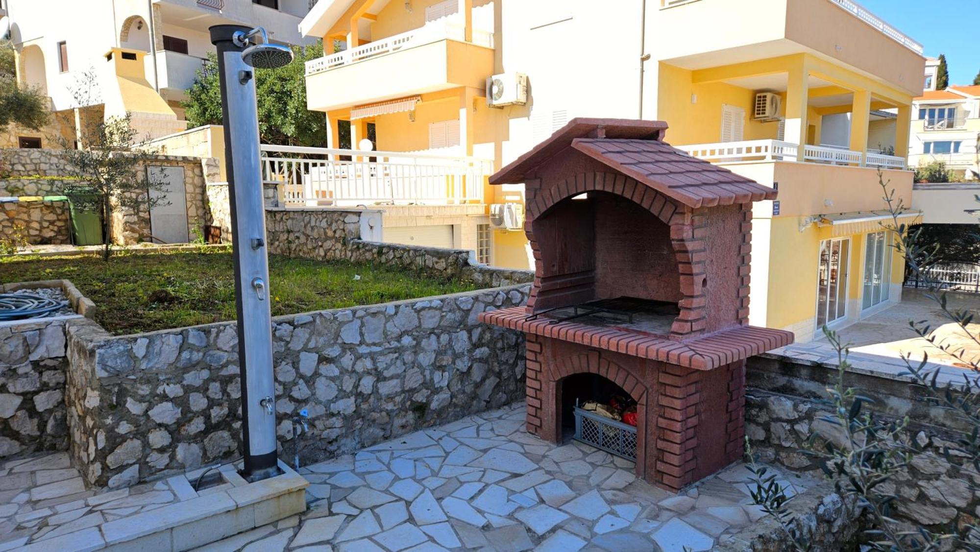 Apartment Zvjezdana Трогир Экстерьер фото