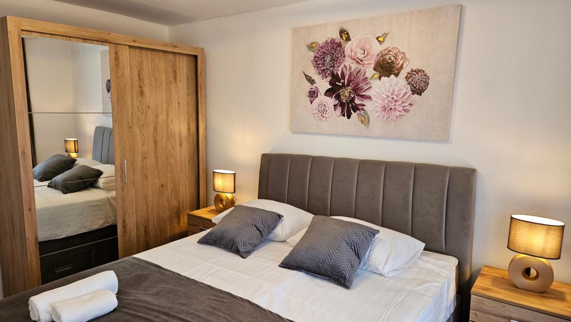 Apartment Zvjezdana Трогир Экстерьер фото